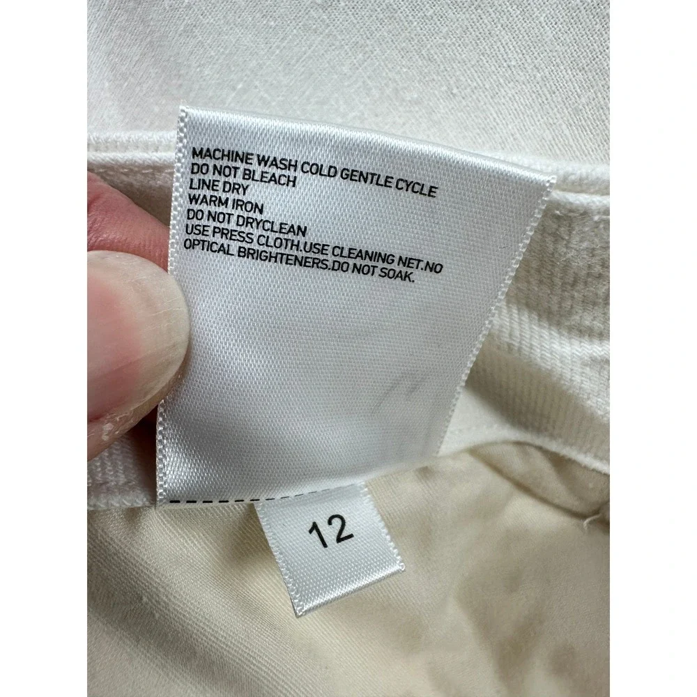 Uniqlo Jeans Womens 26 White‎ Belted High Waist Pleated Denim Shorts